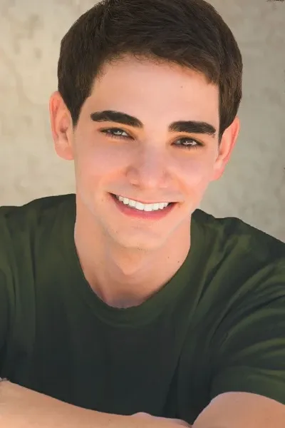 Jason Caceres photo