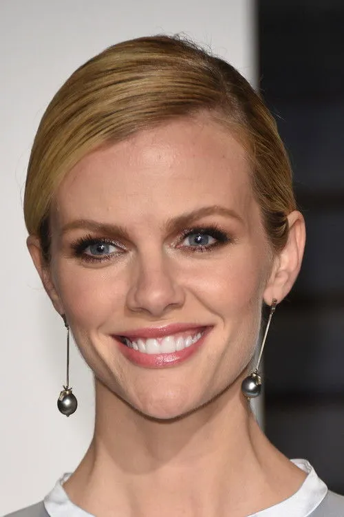 Brooklyn Decker photo