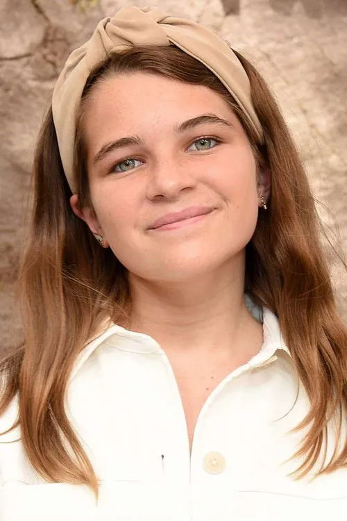Raegan Revord photo