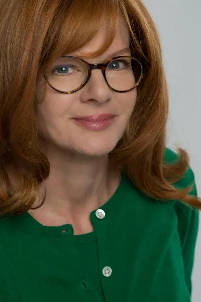 Laura Summer photo