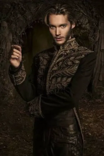 Toby Regbo photo