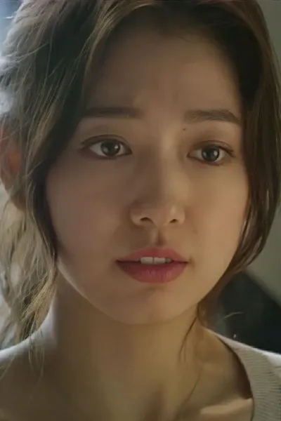 Park Shin-hye photo