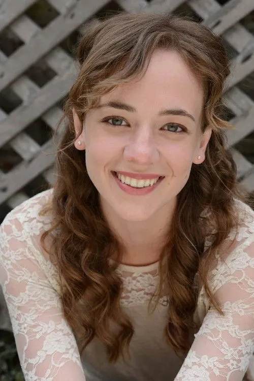 Sara Lazzaro photo