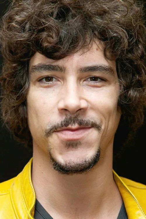 Óscar Jaenada photo