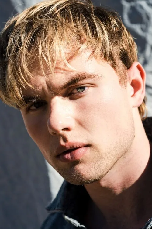 Garrett Wareing photo