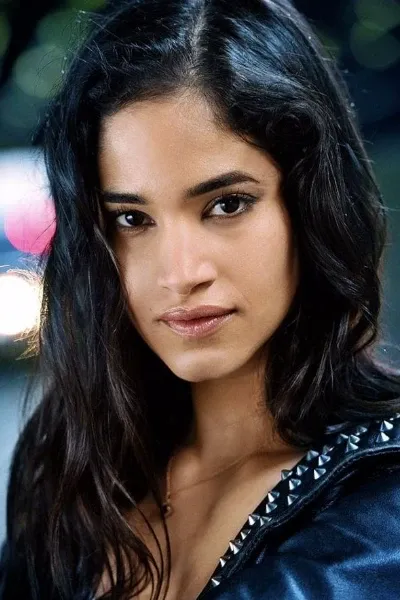 Sofia Boutella photo