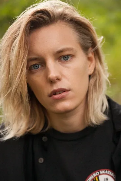 Erika Linder photo