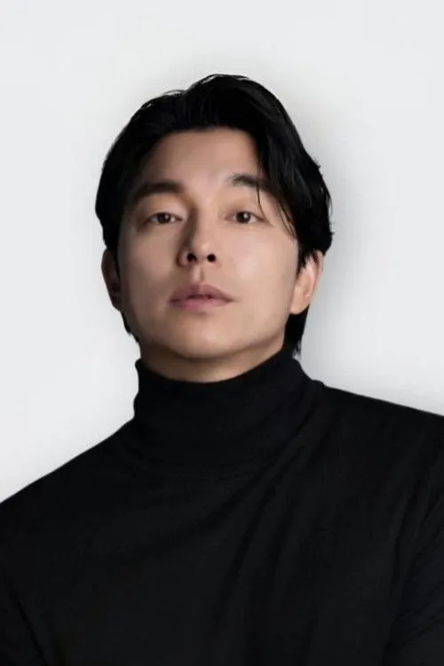 Gong Yoo photo