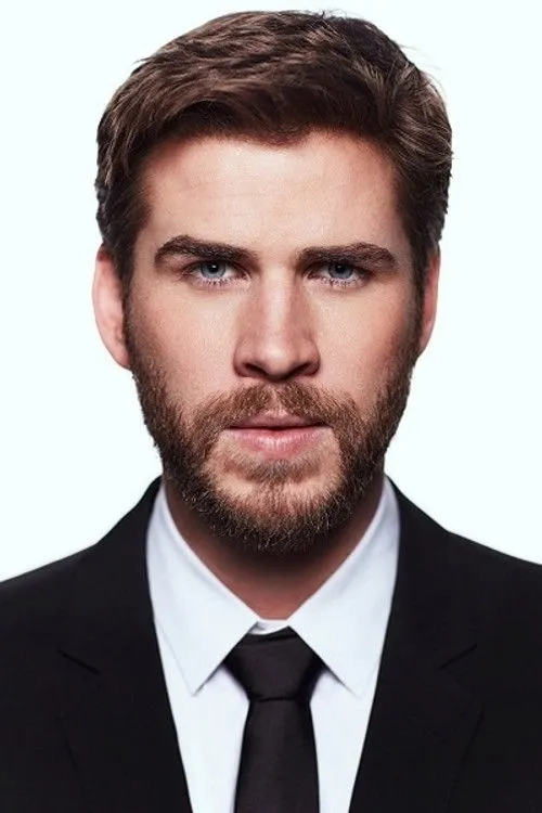 Liam Hemsworth photo