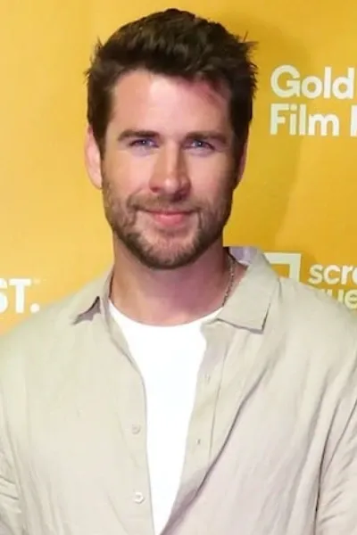 Liam Hemsworth photo