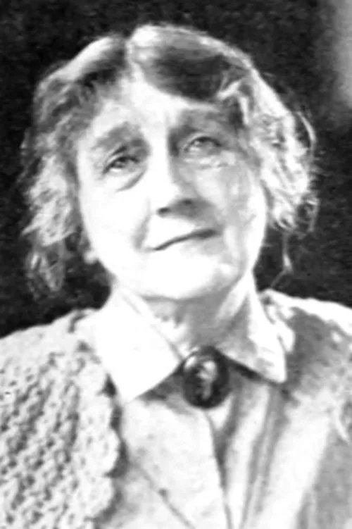 Tempe Pigott photo