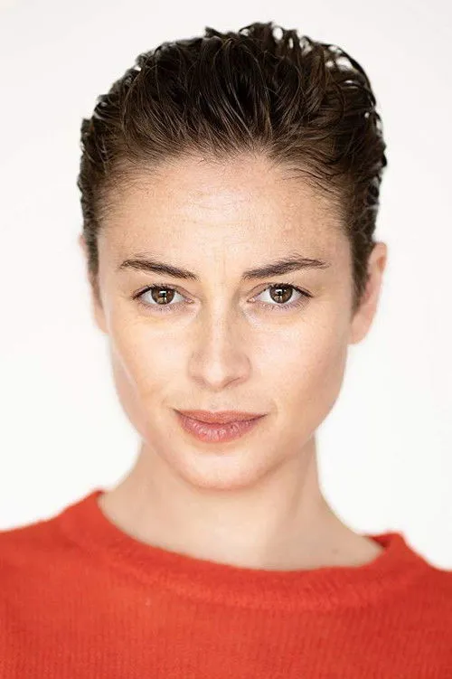 Emmanuelle Bouaziz photo