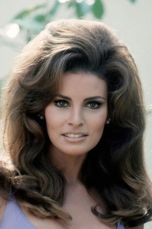 Raquel Welch photo