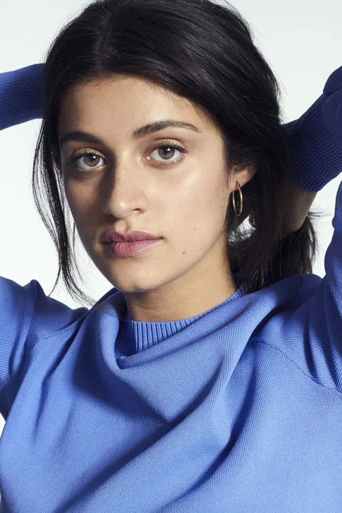 Anya Chalotra photo