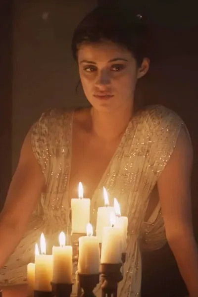 Anya Chalotra photo