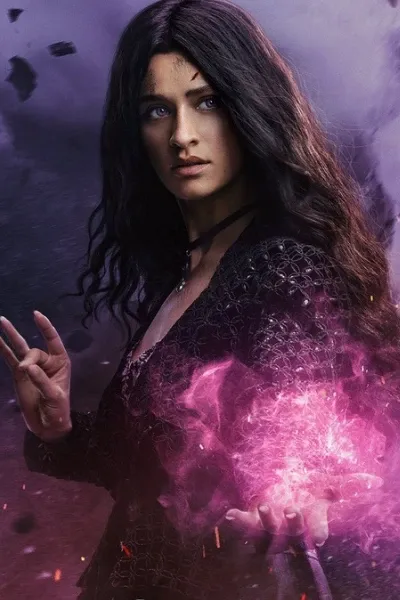 Anya Chalotra photo