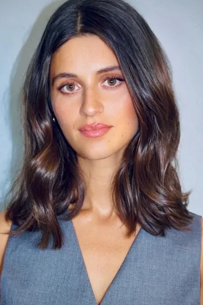 Anya Chalotra photo