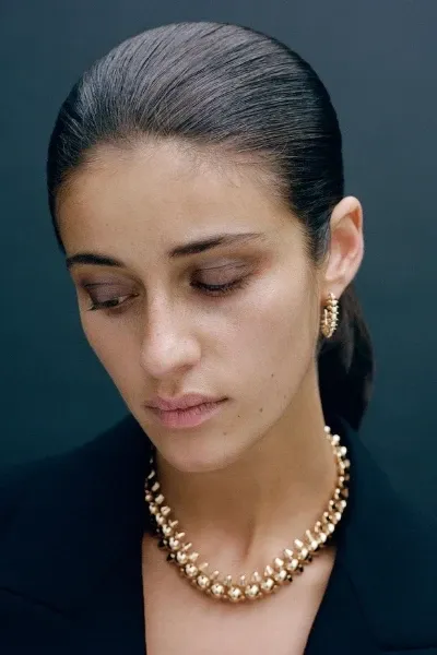 Anya Chalotra photo