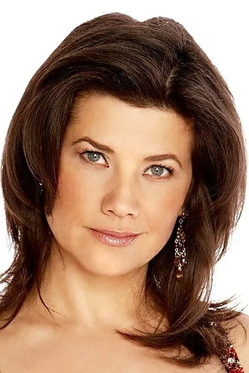 Daphne Zuniga photo