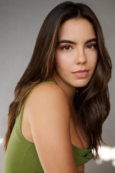 Samantha Boscarino photo