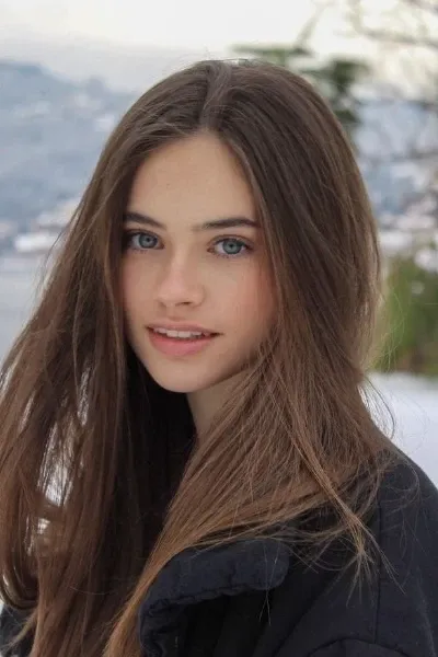 Olivia Christie photo