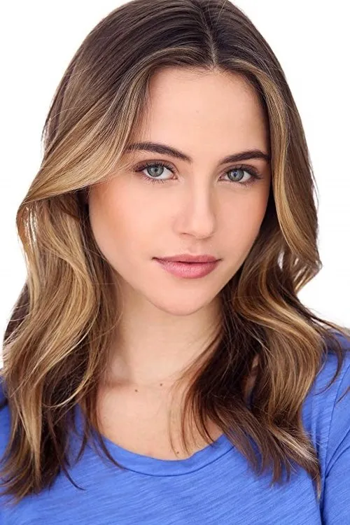 Elissa Holt