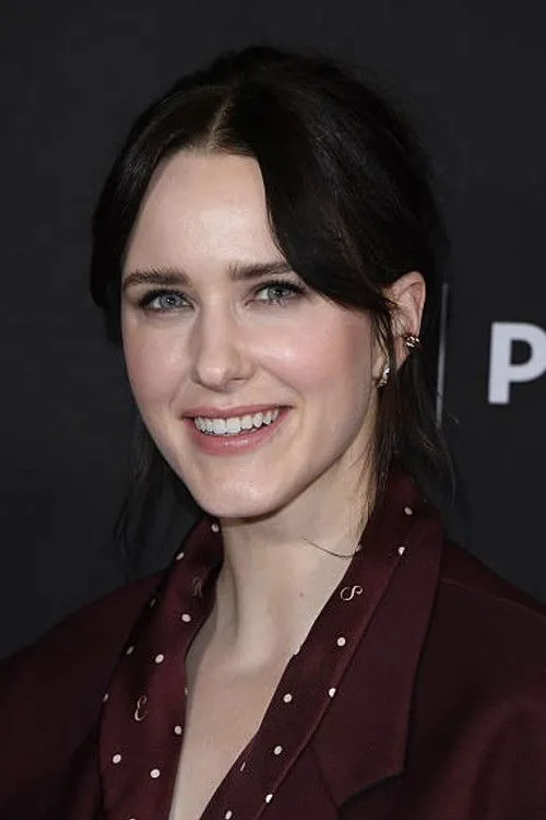 Rachel Brosnahan photo