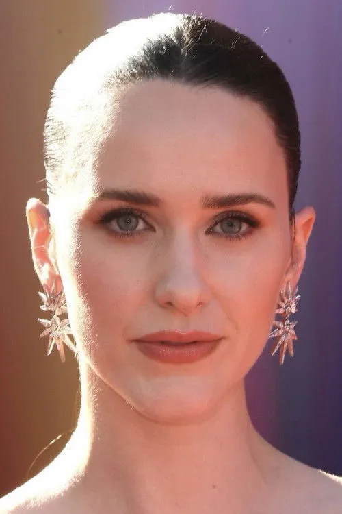Rachel Brosnahan photo