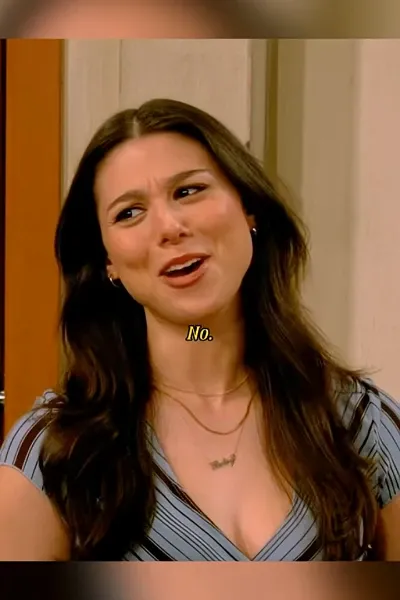 Kira Kosarin photo