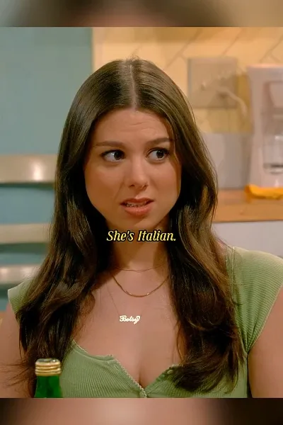Kira Kosarin photo