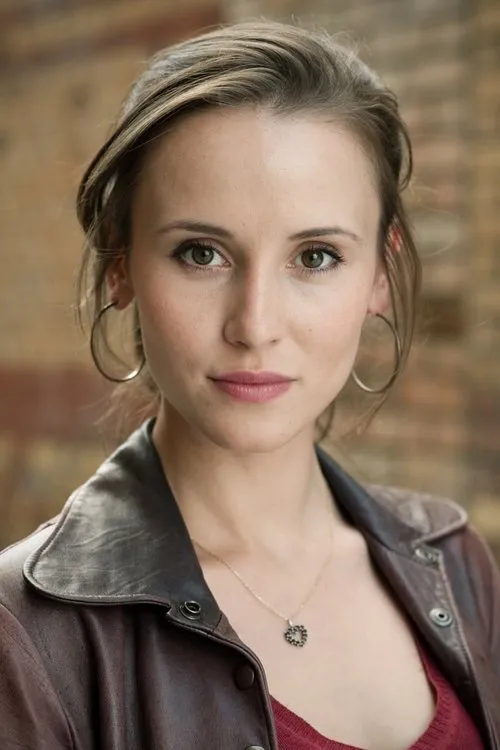 Peri Baumeister photo