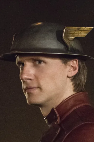 Teddy Sears photo