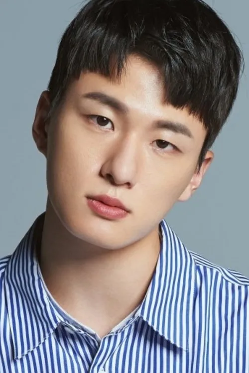 Shin Seung-ho photo