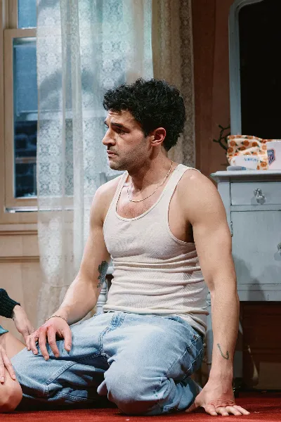 Christopher Abbott photo