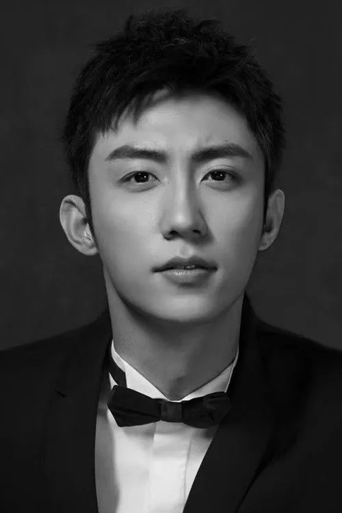 Johnny Huang photo