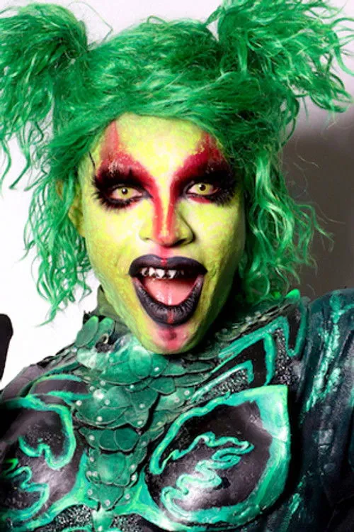 Yvie Oddly photo