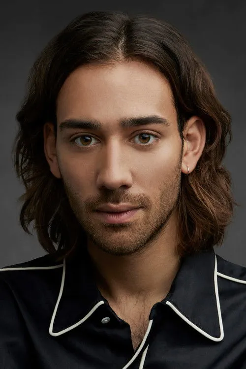 Maxim Baldry photo