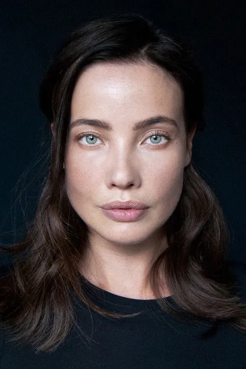 Stephanie Corneliussen photo