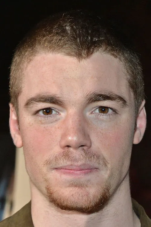 Gabriel Basso photo