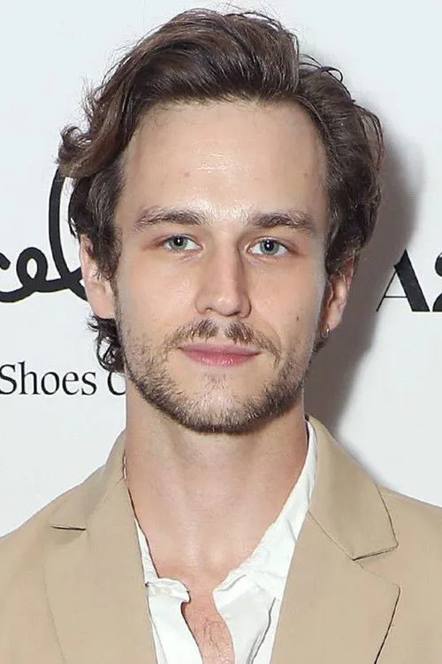 Brandon Flynn photo