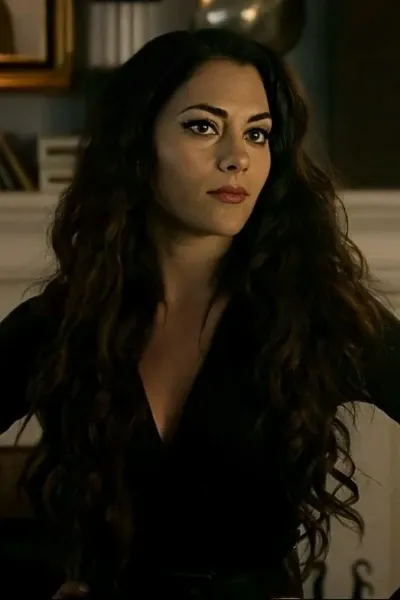 Inbar Lavi photo