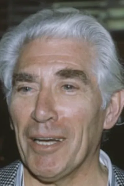 Frank Finlay photo