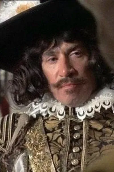 Frank Finlay photo