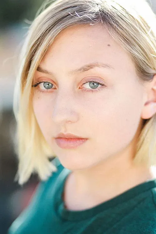 Lily Bleu Andrew photo