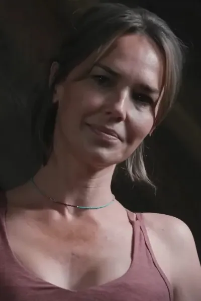 Arielle Kebbel
