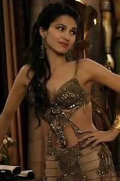 Élodie Yung photo