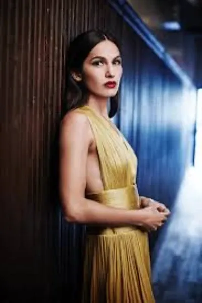 Élodie Yung photo