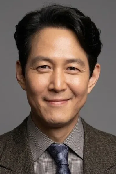 Lee Jung-jae photo