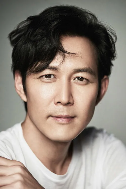 Lee Jung-jae photo