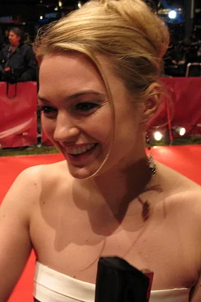 Sophia Myles photo
